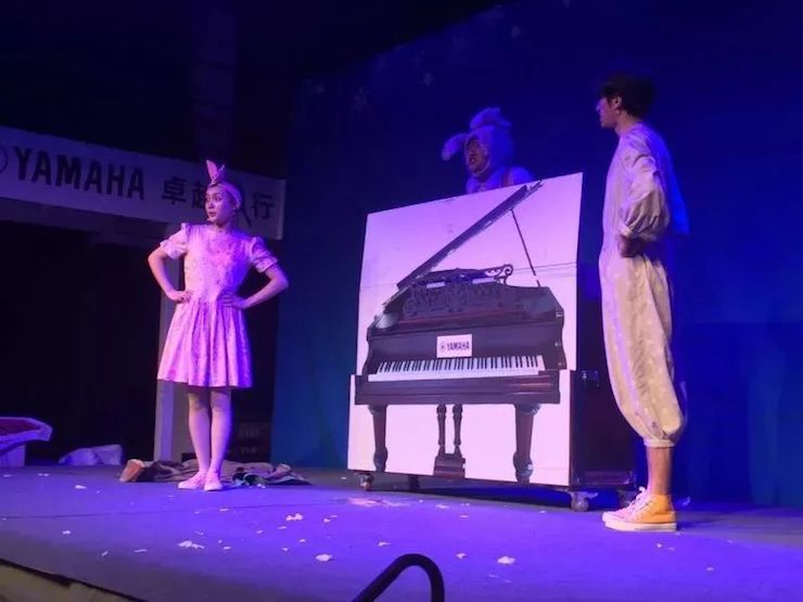 利来w66献给孩子的音乐启蒙课|儿童剧《七耳兔寻找乐器之王》巡演·广州站成功举办