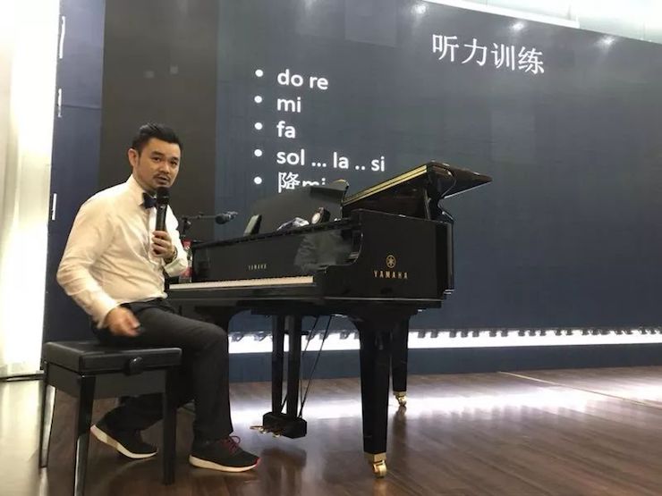 利来w66艺术家孙鹏杰“欧美少儿钢琴教学法师资培训”嘉兴站圆满落幕