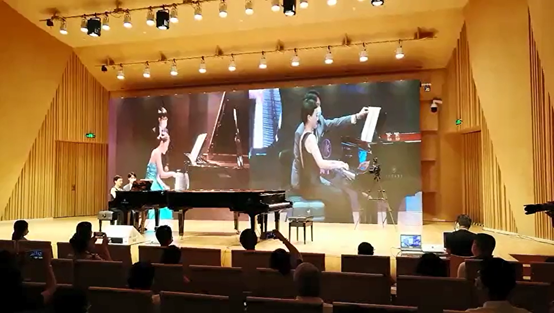 活动报道 | “科技助力，跨越时空”，小鹿纯子携手刘明康共享中日音乐盛宴